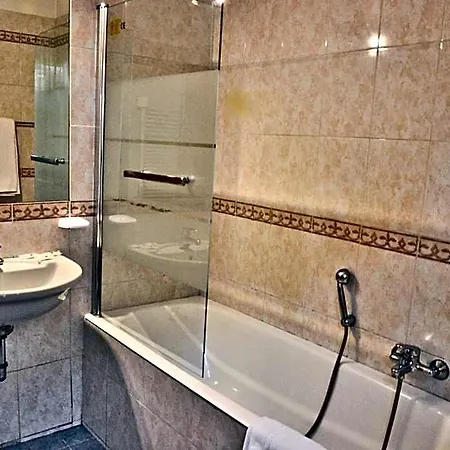 Rio Hotel
