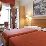 Rio Hotel 3*